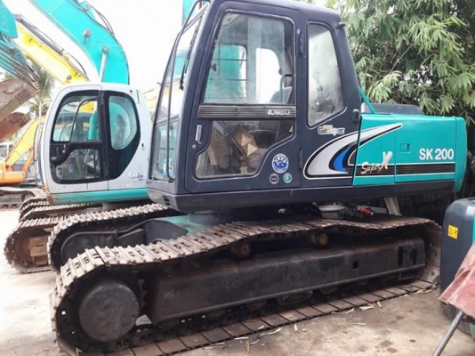 ขายKOBELCO SK200-1  มาร์คทรี  เก่านอก  สภาพสวย เช็คระบบ  พร้อมทำสีใหม่  พร้อมใช้  เอกสารอินวอยครบ  โทร  089-3818694  ดวงนภา