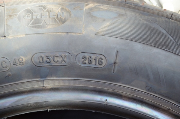 MICHELIN XM2 215/60R16 เส้นละ 3,500 บาท