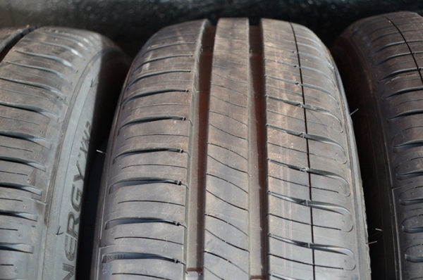 MICHELIN XM2 185/65R15 เส้นละ 2,500 บาท MICHELIN XM2 185/65R15 เส้นละ 2,500 บาท