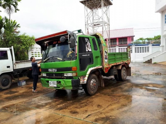 ขาย 545,000 บาท ISUZU ROCKY 195 แรง ดั้ม 5 คิว ยาว 3.6 เมตร กว้าง 2.1 เมตร เครื่อง 6HE1-195 แรง หัวบ