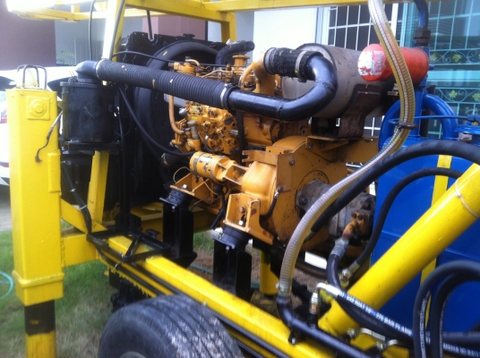 ขายเครื่องเจาะน้ำบาดาลแบบลากจูง (ของใหม่) ขายเครื่องเจาะน้ำบาดาลแบบลากจูง (ของใหม่)