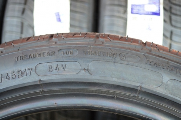 BFGOODRICH ADVANTAGE T/A 205/45R17 เส้นละ 2,500 บาท