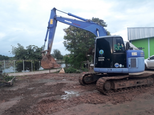 ขายด่วน KOMATSU PC128US สภาพสวยพร้อมใช้งาน เครื่องปั้มดีเยี่ยม ไฟฟ้าอยู่ แอร์เย็น เอวแน่น รถทำงานดี เร็วแรงไม่โหลด เอกสารใบอินวอยซ์ สนใจสอบถาม 093-0764943  088-3223272 k ตั้ม