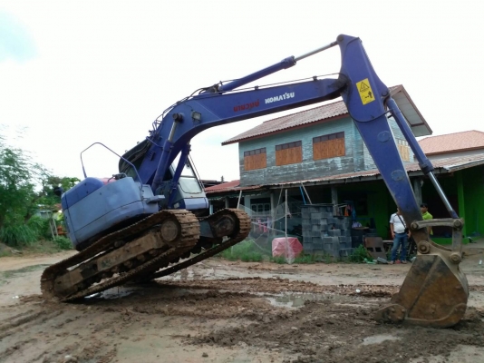 ขายด่วน KOMATSU PC128US สภาพสวยพร้อมใช้งาน เครื่องปั้มดีเยี่ยม ไฟฟ้าอยู่ แอร์เย็น เอวแน่น รถทำงานดี เร็วแรงไม่โหลด เอกสารใบอินวอยซ์ สนใจสอบถาม 093-0764943  088-3223272 k ตั้ม