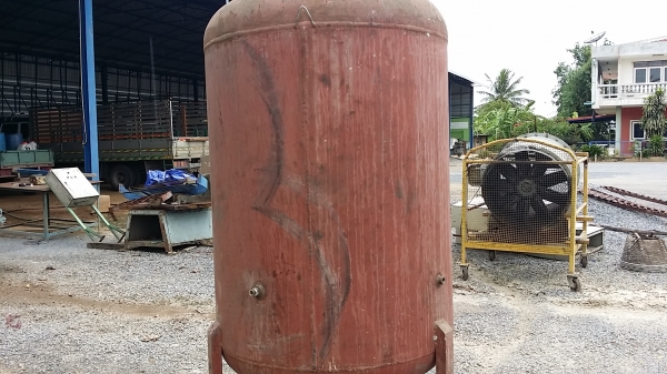 ถังพักลม 1000 ลิตร อย่างหนา!! ถูกสุดๆ รีบเลย ถังพักลม 1000 ลิตร อย่างหนา!! ถูกสุดๆ รีบเลย