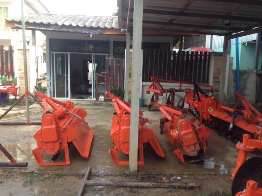 ==&gt;โรตารี่ RX-135 สภาพดีแถมใบมีดอีก 1 ชุด