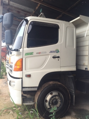 ขายรถ22ล้อดั้มพ์ HINO FM2PNLDเครื่อง380แรงม้ากับSMMปี53สวยๆเดิมๆสนใจโทร 081-970-1072