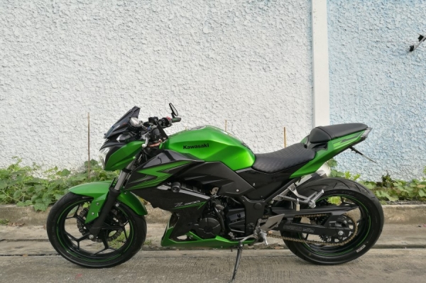 Z300 2015 รถบ้านแท้ เจ้าของคนเดียว มีของแต่ง รูดบัตรได้ รวมออกรถ 28000