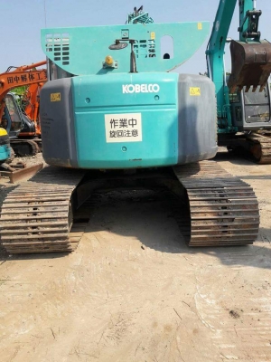 ขายKOBELCO SK135SR-1E  YY02  เก่าญี่ปุ่นแท้  มีลายแย๊ก  ใบแทรค 70  เดิมๆๆ  รถสวย สภาพดี พร้อมใช้  โทร  089-3818694  ดวงนภา