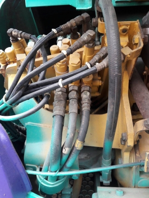 ขายKOMATSU PC30-7  เก่าญี่ปุ่นแท้  สภาพสวย พร้อมใช้  2,XXX  ชั่วโมง  โทร  089-3818694  ดวงนภา