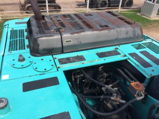 ขายรถแบคโฮ KOBELCO SK320 MARK 6 YN09 ปี2006 รถนอกนำเข้าจากญี่ปุ่น สภาพสวยพร้อมใช้ มีVDOการทำงานครับ