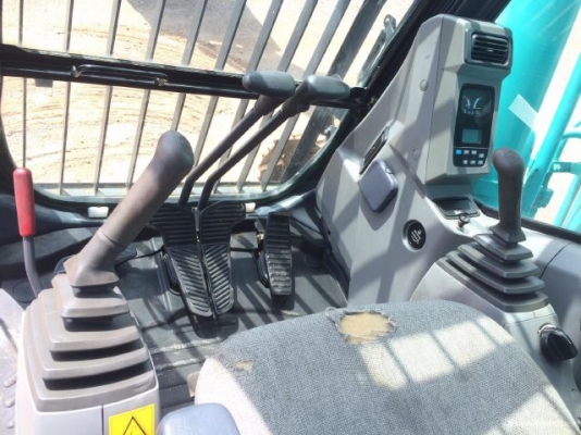 ขายรถแบคโฮ KOBELCO SK320 MARK 6 YN09 ปี2006 รถนอกนำเข้าจากญี่ปุ่น สภาพสวยพร้อมใช้ มีVDOการทำงานครับ