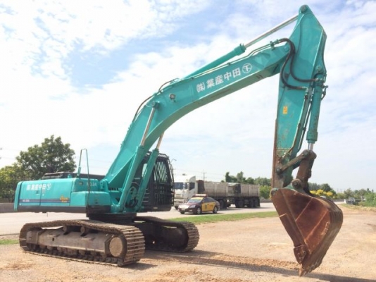 ขายรถแบคโฮ KOBELCO SK320 MARK 6 YN09 ปี2006 รถนอกนำเข้าจากญี่ปุ่น สภาพสวยพร้อมใช้ มีVDOการทำงานครับ