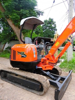 รถขุด ยี่ห้อ : KUBOTA  แบบ : U-30(ขนาดPC30) เก่านอกญี่ปุ่น100\% ไม่เคยใช้งานในไทย มีเอกสารใบอินวอย ** ราคา 380,000 บาท ต่อรองได้คะ ** สนใจติดต่อ-สอบถามได้ตลอดเวลานะคะ     โทร: 099-907-9273 กิ๊ฟ กมลชนก     โทร : 099-907-3356 ช่างบัง ไอดี ไลน์ : gift_174