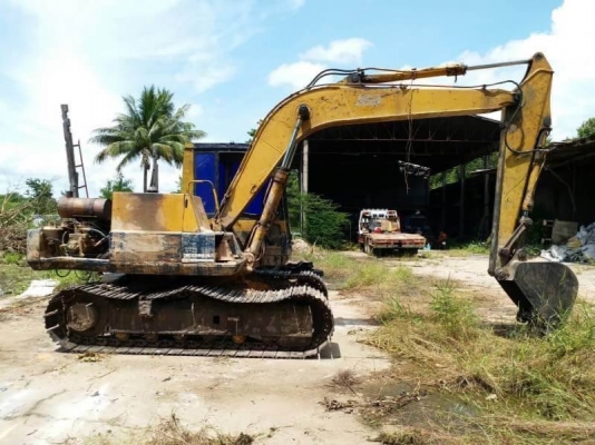 ขาย 275,000 บาท KOMATSU PC 100-3 เครื่องดี ปั้มแรง โซ่ใหม่ เอวแน่น ไฟฟ้าครบ เอกสารแจ้งจำหน่าย  รถอยู่ จ.ร้อยเอ็ด โทร&amp;ไอดีไลน์ 0610710295