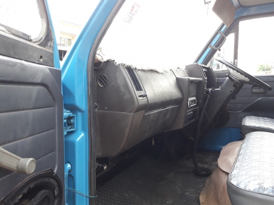 ขาย6ล้อ ISUZU NKR110 แรงม้า รถห้างแท้ ดาวน์98,000บาทออกรถได้เลย ไม่เช็คเครดิตบูโร เครื่องเยี่ยม แน่น
