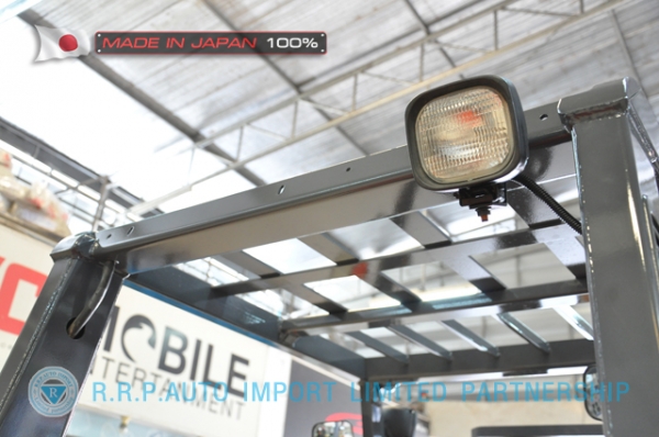 ขายรถโฟล์คลิฟท์มือสอง TOYOTA รุ่น 6FD30-30860 นำเข้าจากประเทศญี่ปุ่น 100\% ไม่เคยใช้งานในไทย