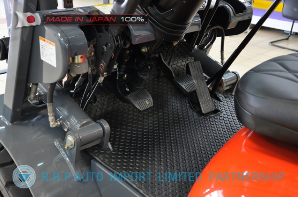 ขายรถโฟล์คลิฟท์มือสอง TOYOTA รุ่น 6FD30-30860 นำเข้าจากประเทศญี่ปุ่น 100\% ไม่เคยใช้งานในไทย
