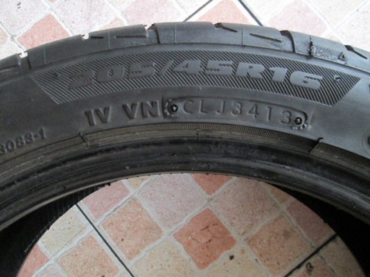 ยางซิ่ง BRIDGESTONE RE002 205-45-16 สวยๆ 1ชุด
