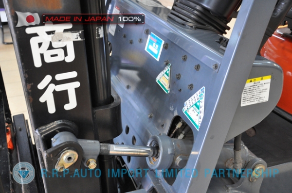 ขายรถโฟล์คลิฟท์มือสอง TOYOTA รุ่น 6FD18-14910 นำเข้าจากประเทศญี่ปุ่น 100\% ไม่เคยใช้งานในไทย