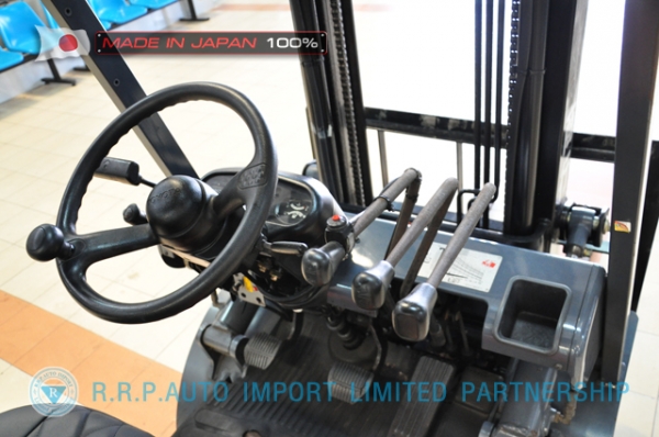 ขายรถโฟล์คลิฟท์มือสอง TOYOTA รุ่น 6FD18-14910 นำเข้าจากประเทศญี่ปุ่น 100\% ไม่เคยใช้งานในไทย
