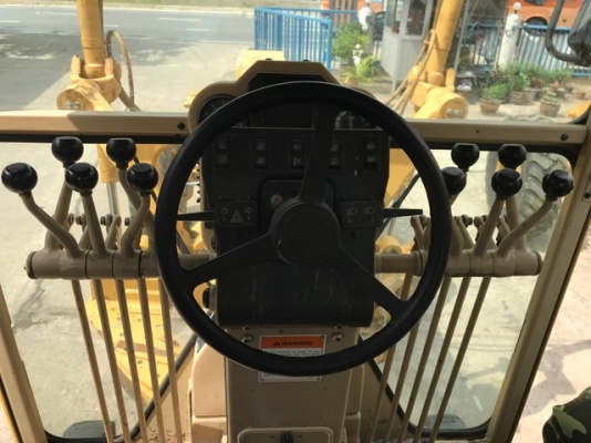 รถเกรด Cat140H ปี2002 รถอเมริกา100\% สภาพดี ใบมีด16ฟุต ตรวจเช็คก่อนส่ง พร้อมทำงานทันที