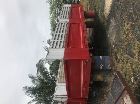 กระบะรถบรรทุก 7.3M ถอดจาก GY2P ไม่ดั้ม