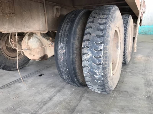ขาย 555,000 ISUZU ROCKY 2 เพลา FXZ13NFY (วางเครื่อง 6SD1-240 นางฟ้า) เกียรฟูเลอร์ หัวเดิม ยางดี คัสช