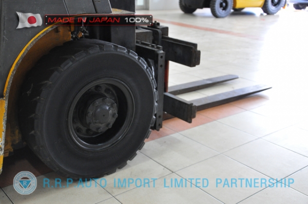 ขายรถโฟล์คลิฟท์มือสอง TCM-FD15T12-4IH00107 นำเข้าจากประเทศญี่ปุ่น 100\% ไม่เคยใช้งานในไทย