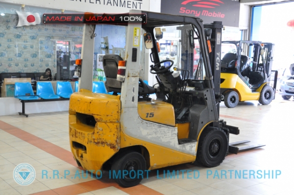 ขายรถโฟล์คลิฟท์มือสอง TCM-FD15T12-4IH00107 นำเข้าจากประเทศญี่ปุ่น 100\% ไม่เคยใช้งานในไทย ขายรถโฟล์คลิฟท์มือสอง TCM-FD15T12-4IH00107 นำเข้าจากประเทศญี่ปุ่น 100\% ไม่เคยใช้งานในไทย