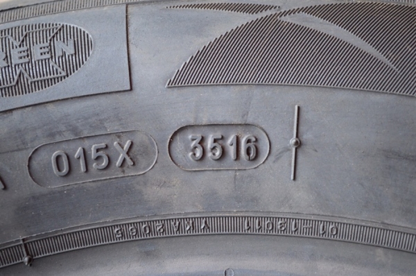 MICHELIN XM2 195/60R15 เส้นละ 2,500 บาทปี16 MICHELIN XM2 195/60R15 เส้นละ 2,500 บาทปี16