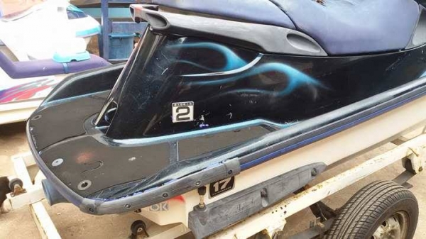 บอดี้ Yamaha GP800 สภาพดี สีสวยๆ งานญี่ปุ่น เงาๆ ด่วนเลย