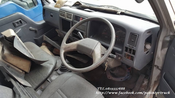 สินค้าเก่านอก หัวเก๋งรถบรรทุก4ล้อใหญ่ ,6 ล้อเล็ก CABIN TOYOTA DYNA (ตากลม/รุ่นยกหัวไม่ได้/มีเฉพาะหัวเก๋ง) ราคาเพียง 32,000 บาท สนใจรีบติดต่อ 0819337688
