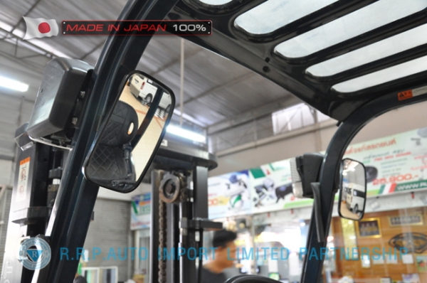 ขายรถโฟล์คลิฟท์มือสอง TOYOTA รุ่น FD30-20688 นำเข้าจากประเทศญี่ปุ่น 100\% ไม่เคยใช้งานในไทย
