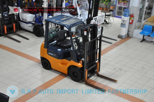 ขายรถโฟล์คลิฟท์มือสอง TOYOTA รุ่น 7FGL15-26235 นำเข้าจากประเทศญี่ปุ่น 100\% ไม่เคยใช้งานในไทย