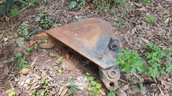 ขาย แบคโฮ KOMATSU PC60-5 เอกสารใบซื้อขาย เครื่องดี ปั้มนิ้ว ช่วงล่างเต็ม ได้ 2 บุ้งกี๋ ราคาต่อรองได้ครับ