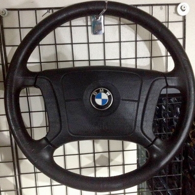 พวงมาลัยวงละ 1950 บาท BMW 2500 ใต้ราคามีสินค้าอื่นๆอีกหรือเข้า www.phongcar2481.com -T.092- พวงมาลัยวงละ 1950 บาท BMW 2500 ใต้ราคามีสินค้าอื่นๆอีกหรือเข้า www.phongcar2481.com -T.092-