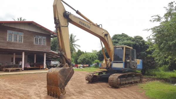 ขาย แบคโฮ KOMATSU PC200-3 คอนโทรลสั้น เอกสารใบซื้อขาย เครื่องดี ปั้มดี เอวแน่น ช่วงล่างโซ่ และใบแทรคไม่ค่อยสวยครับ ราคาต่อรองได้ ขาย แบคโฮ KOMATSU PC200-3 คอนโทรลสั้น เอกสารใบซื้อขาย เครื่องดี ปั้มดี เอวแน่น ช่วงล่างโซ่ และใบแทรคไม่ค่อยสวยครับ ราคาต่อรองได้