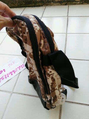 กระเป๋าสะพายลายทหาร