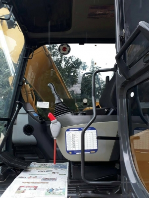 ขายด่วน!! Komatsu PC130-8 ไมล์ ชม. 9,000 สภาพสวยมากค่ะ