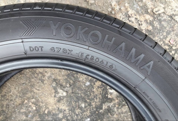 ขายยางรถยนต์มือสอง YOKOHAMA 205 55R16 ปี2016 สภาพสวยมากๆ ดอกเต็มๆคุ้มสุดๆใช้อีกยาวๆ