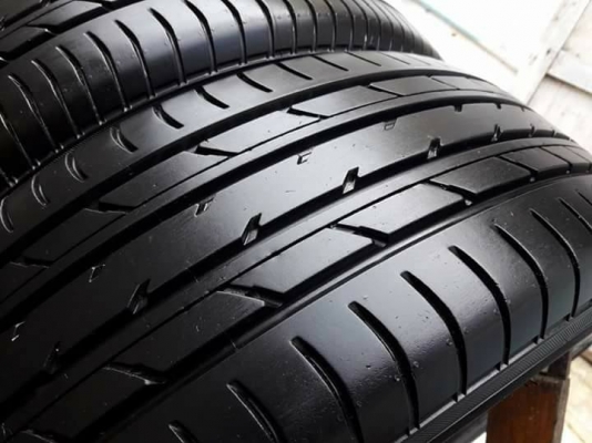 ขายยางรถยนต์มือสอง YOKOHAMA 205 55R16 ปี2016 สภาพสวยมากๆ ดอกเต็มๆคุ้มสุดๆใช้อีกยาวๆ