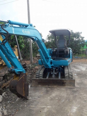 ขาย KUBOTA 035   เก่าใน สภาพดี มีลายแย๊ก  เอกสารครบ ลองระบบกันได้ทุกวัน  โทร  089-3818694 ดวงนภา