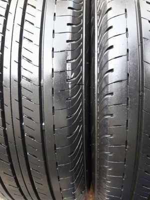 ยางรถยนต์มือสอง BRIDGESTONE รุ่น DURAVIS R611. 215 65R16 สัปดาที่26ปี2016 ลงพื้นปลายปี2016 สภาพสวยมากๆ ดอกเต็มๆ90\%คุ้มสุดๆใช้อีกยาวๆไม่แพง