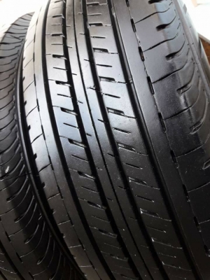 ยางรถยนต์มือสอง BRIDGESTONE รุ่น DURAVIS R611. 215 65R16 สัปดาที่26ปี2016 ลงพื้นปลายปี2016 สภาพสวยมากๆ ดอกเต็มๆ90\%คุ้มสุดๆใช้อีกยาวๆไม่แพง