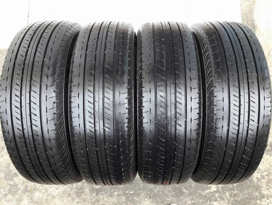 ยางรถยนต์มือสอง BRIDGESTONE รุ่น DURAVIS R611. 215 65R16 สัปดาที่26ปี2016 ลงพื้นปลายปี2016 สภาพสวยมากๆ ดอกเต็มๆ90\%คุ้มสุดๆใช้อีกยาวๆไม่แพง