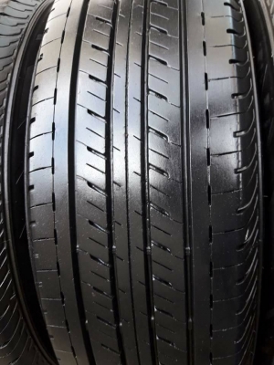 ยางรถยนต์มือสอง BRIDGESTONE รุ่น DURAVIS R611. 215 65R16 สัปดาที่26ปี2016 ลงพื้นปลายปี2016 สภาพสวยมากๆ ดอกเต็มๆ90\%คุ้มสุดๆใช้อีกยาวๆไม่แพง
