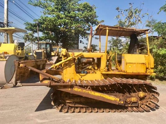 ขายรถดันดิน KOMATSU D30P-15 FROM JAPAN สภาพพร้อมใช้งาน สนใจติดต่อ 063-9316985 ID LINE : 0639316985 ครับ