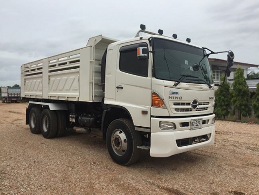 Hino เครื่อง 344 แรง ปลายปี 56 ดัมพ์สามมิตร ไมล์ 102,xxx