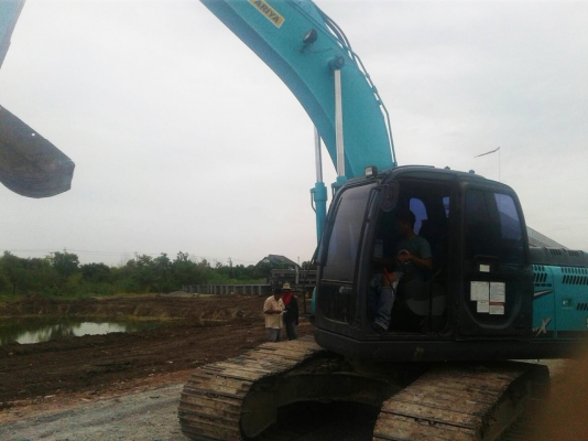 ขายรถแบคโฮ KOBELCO SK200-8 YN12 SuperX ใช้งาน 6,xxx ชั่วโมง ขายรถแบคโฮ KOBELCO SK200-8 YN12 SuperX ใช้งาน 6,xxx ชั่วโมง
